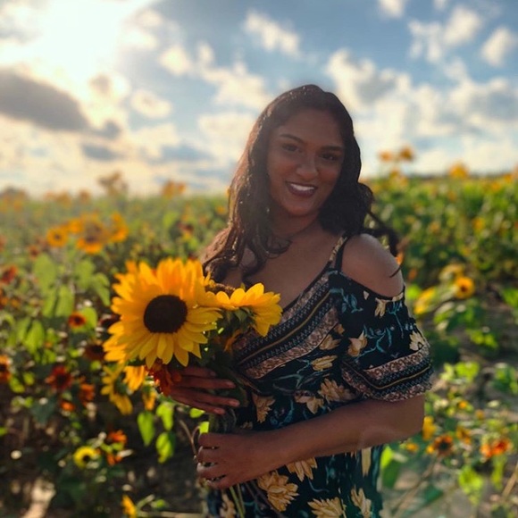 Sunflower Sundress Maxi Dress - Picture 2 of 3